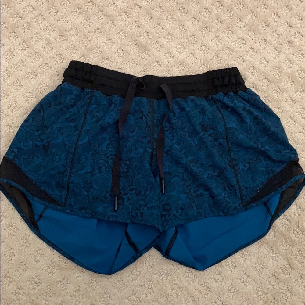black and blue lululemon shorts